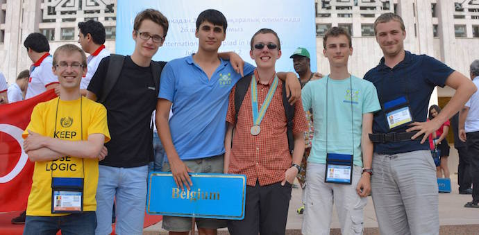 De Belgische delegatie op de Internationale Olympiade Informatica Ioi team